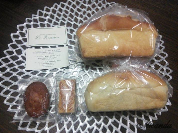 ル・ミリュウで買ったパンと焼き菓子